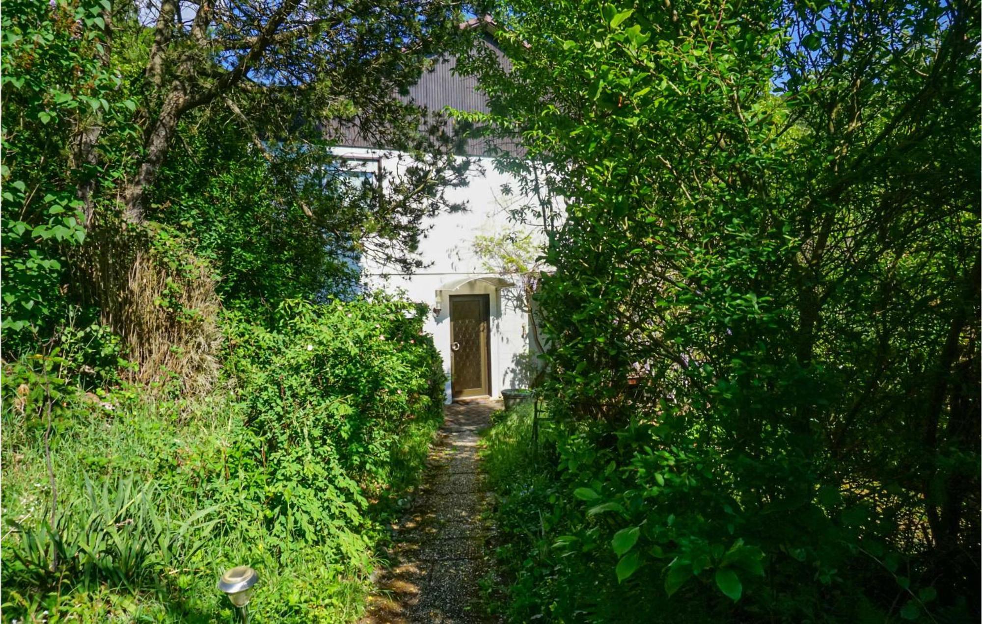 Amazing Apartment In Hinterweidenthal With Wifi Eksteriør billede